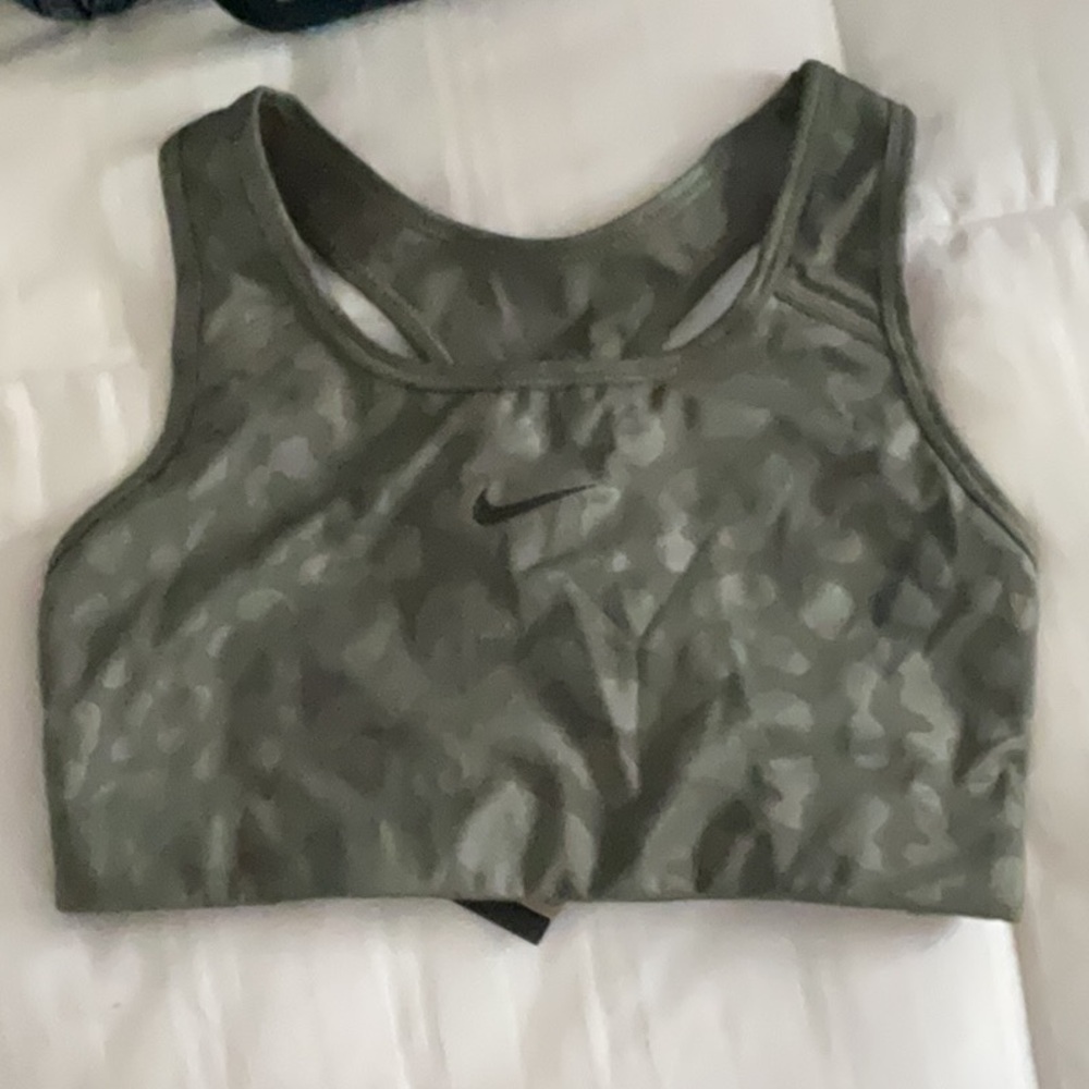 NWT Nike Sports Bra